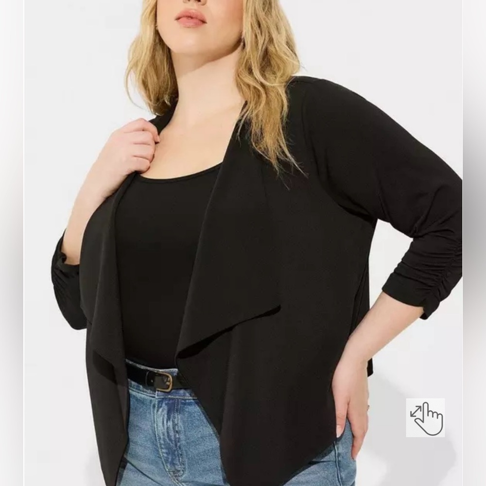 NWT Torrid black pebble crepe drape front blazer size 4X